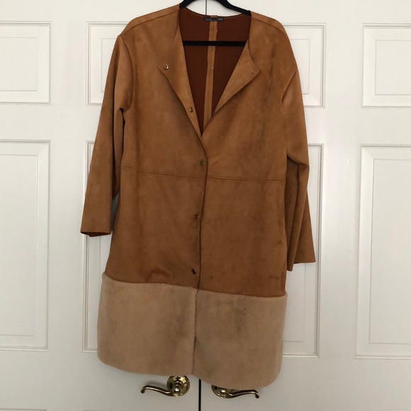 Zara Jackets & Blazers - Faux suede jacket with faux fur trim